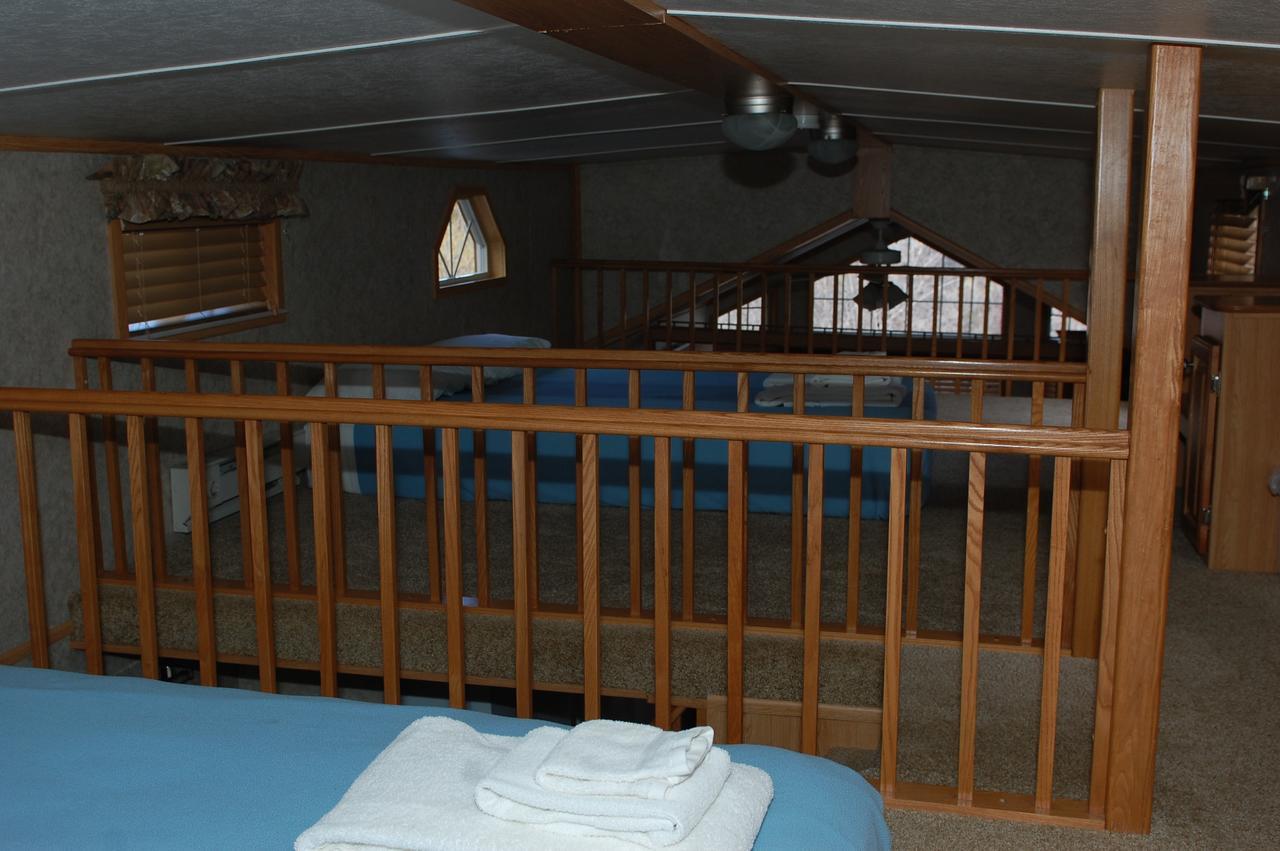 Three Rivers Resort Almont Экстерьер фото
